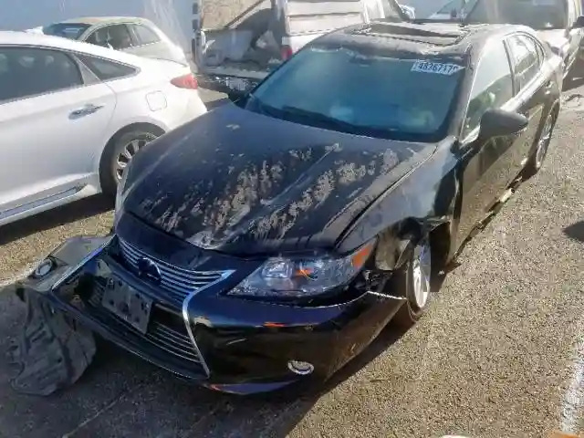 JTHBW1GG7F2082272 2015 LEXUS ES 300H-1