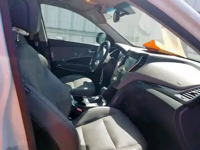 KM8SRDHF1GU140068 2016 HYUNDAI SANTA FE SE ULTIMATE-4