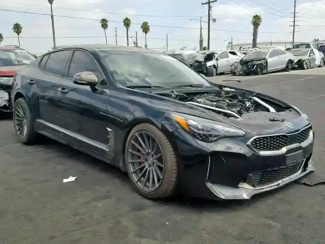 KNAE45LC6J6011030 2018 KIA STINGER GT1-0
