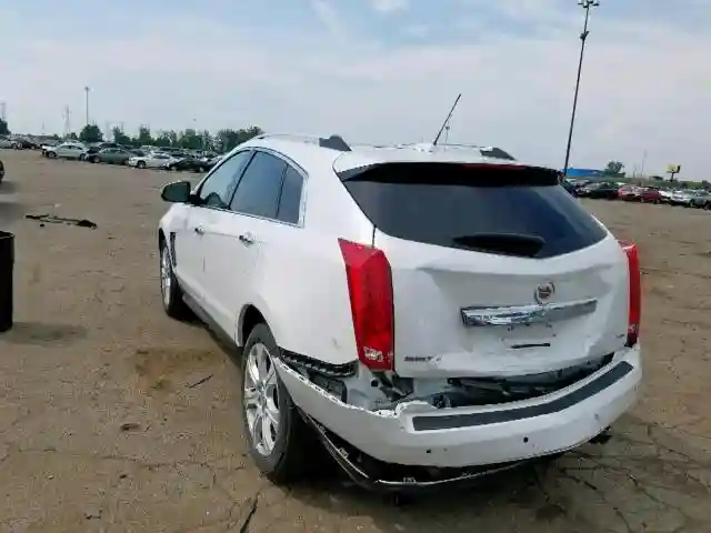 3GYFNGE3XFS581185 2015 CADILLAC SRX PREMIUM COLLECTION-2