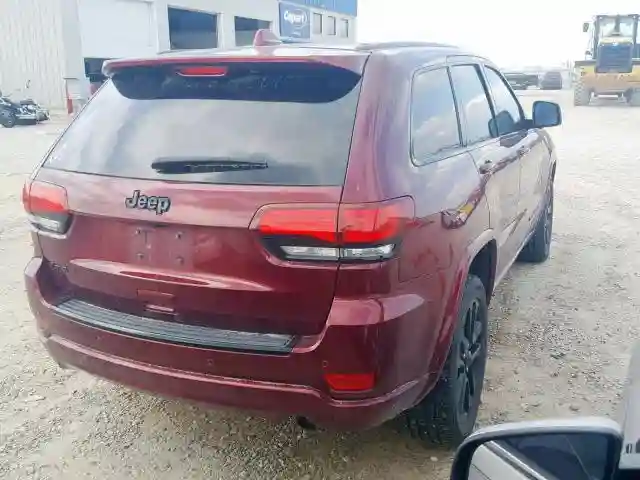 1C4RJFAGXHC818073 2017 JEEP GRAND CHEROKEE LAREDO-3