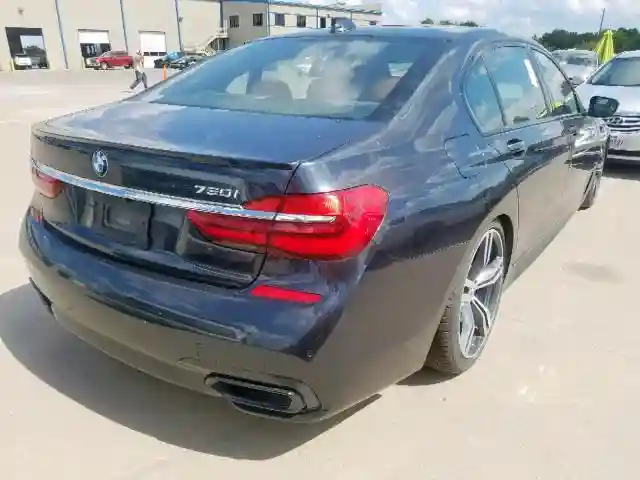 WBA7F0C55JGM23795 2018 BMW 750 I-3