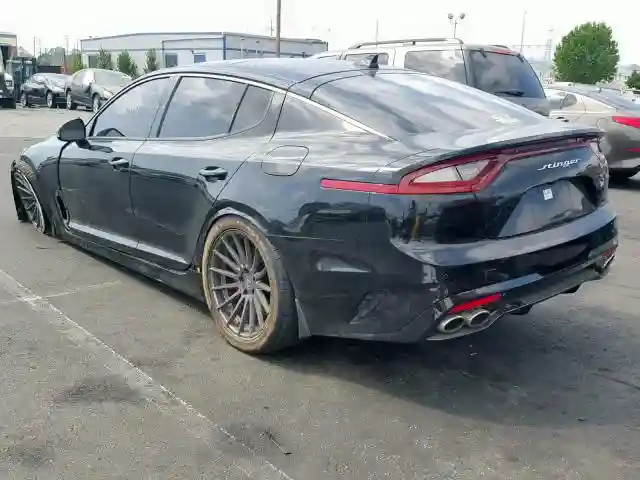 KNAE45LC6J6011030 2018 KIA STINGER GT1-2