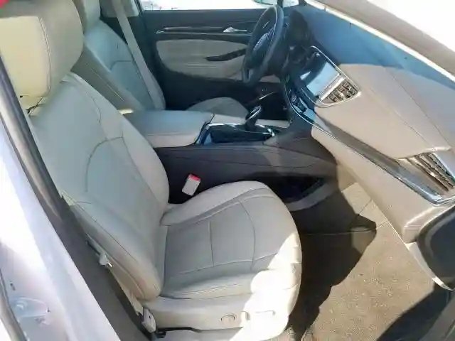 5GAERBKW2JJ243220 2018 BUICK ENCLAVE ESSENCE-4