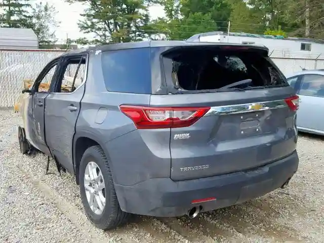 1GNERFKW7KJ183062 2019 CHEVROLET TRAVERSE LS-2