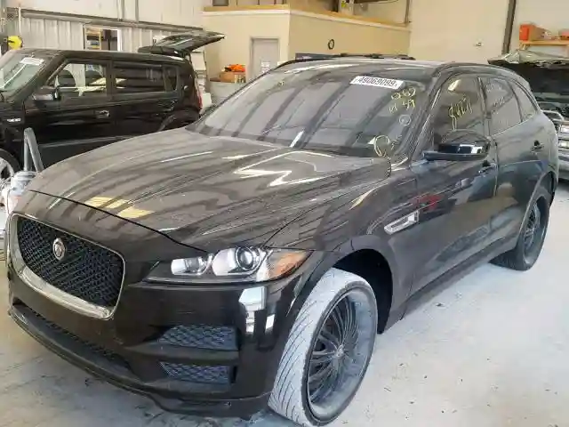 SADCJ2BV1HA067439 2017 JAGUAR F-PACE PREMIUM-1