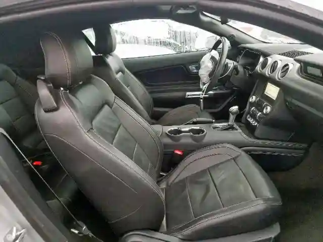 1FATP8UH8J5156305 2018 FORD MUSTANG-4