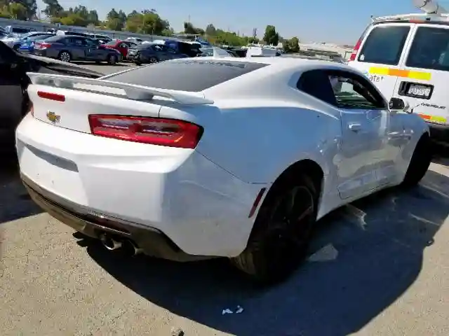1G1FF1R79J0146390 2018 CHEVROLET CAMARO SS-3