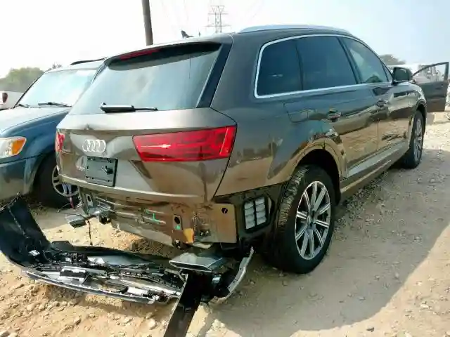 WA1LHAF77KD018131 2019 AUDI Q7 PREMIUM PLUS-3