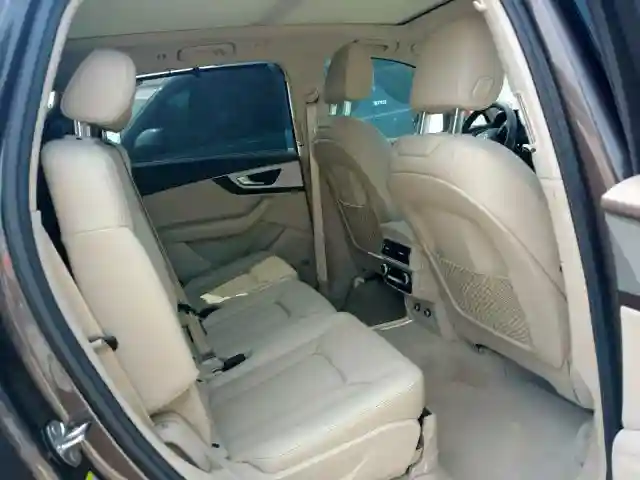 WA1LHAF77KD018131 2019 AUDI Q7 PREMIUM PLUS-5