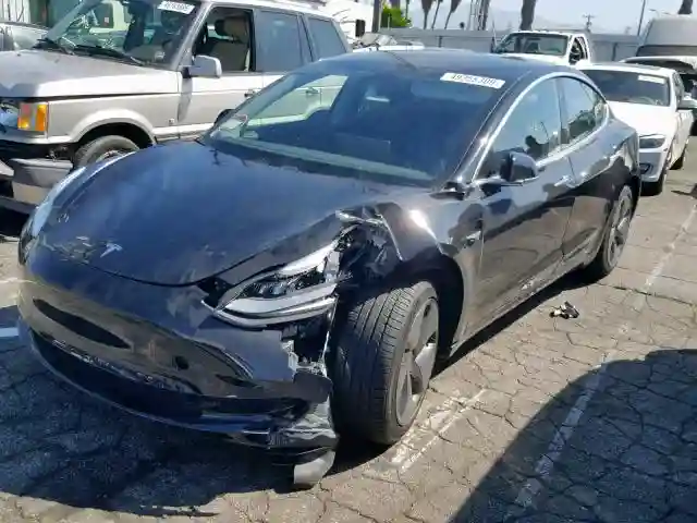 5YJ3E1EB3KF359281 2019 TESLA MODEL 3-1