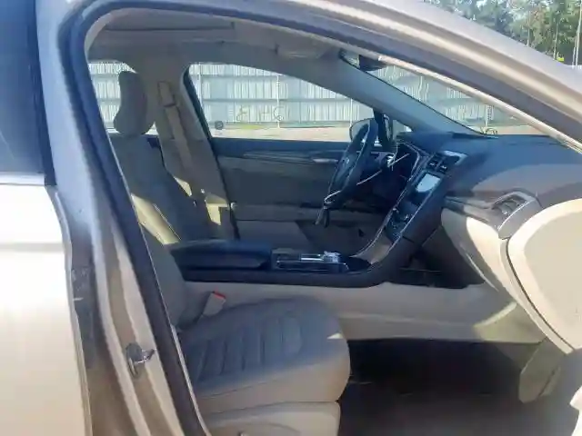 3FA6P0LU8KR188263 2019 FORD FUSION SE-4