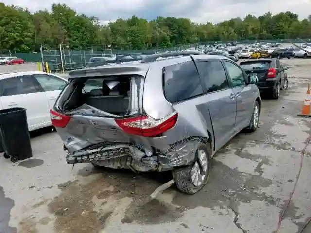 5TDDZ3DC1HS185553 2017 TOYOTA SIENNA XLE-3