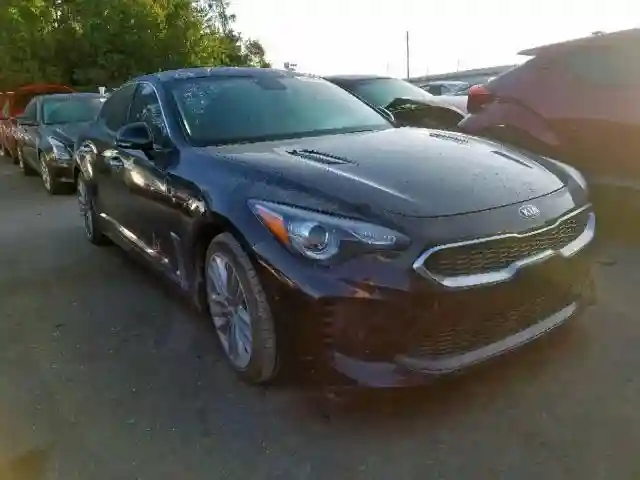 KNAE15LA5J6015190 2018 KIA STINGER-0