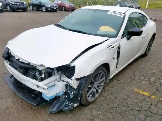 JF1ZNAA1XH9707528 2017 TOYOTA 86 BASE-1
