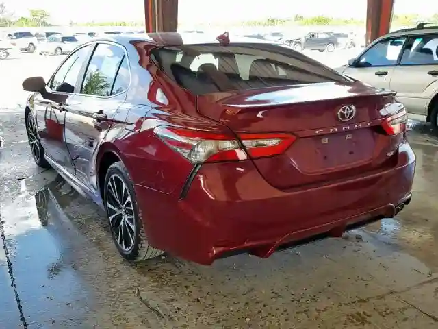 4T1B11HK6JU528410 2018 TOYOTA CAMRY L-2