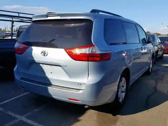 5TDKK3DC0GS709852 2016 TOYOTA SIENNA LE-3