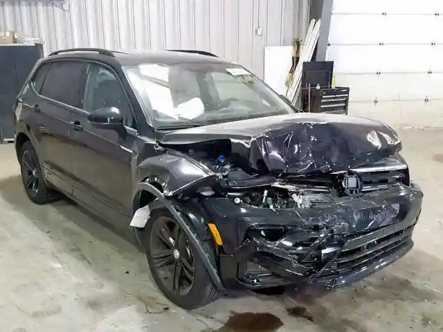 3VV2B7AX8KM149166 2019 VOLKSWAGEN TIGUAN SE-0