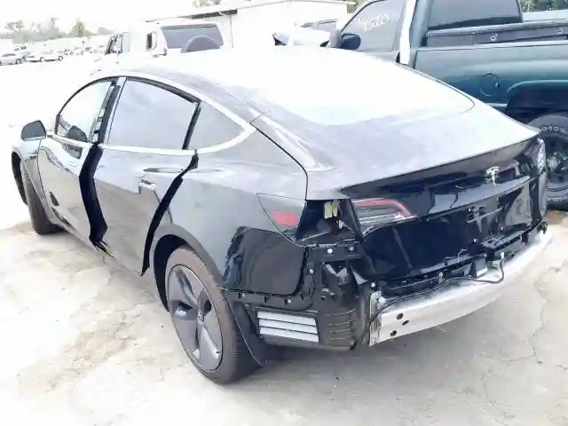 5YJ3E1EA1KF305758 2019 TESLA MODEL 3-2