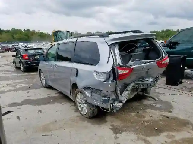 5TDDZ3DC1HS185553 2017 TOYOTA SIENNA XLE-2