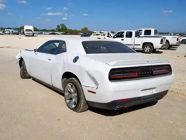 2C3CDZAG6JH318014 2018 DODGE CHALLENGER SXT-2