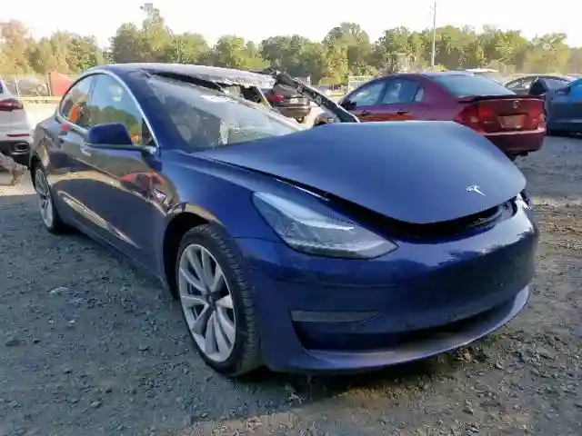 5YJ3E1EA6JF060048 2018 TESLA MODEL 3-0
