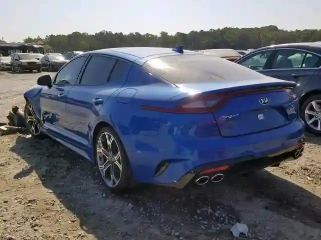 KNAE55LC2J6013760 2018 KIA STINGER GT2-2