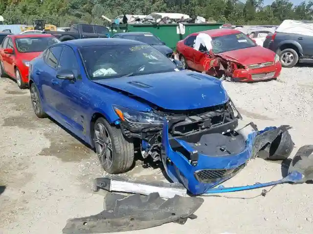 KNAE55LC2J6013760 2018 KIA STINGER GT2-0