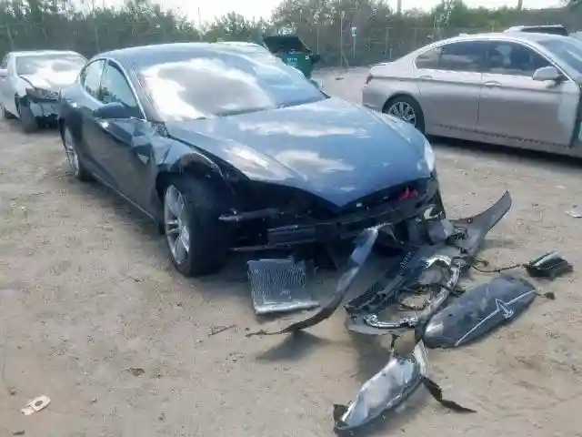 5YJSA1H26FFP71291 2015 TESLA MODEL S 85D-0
