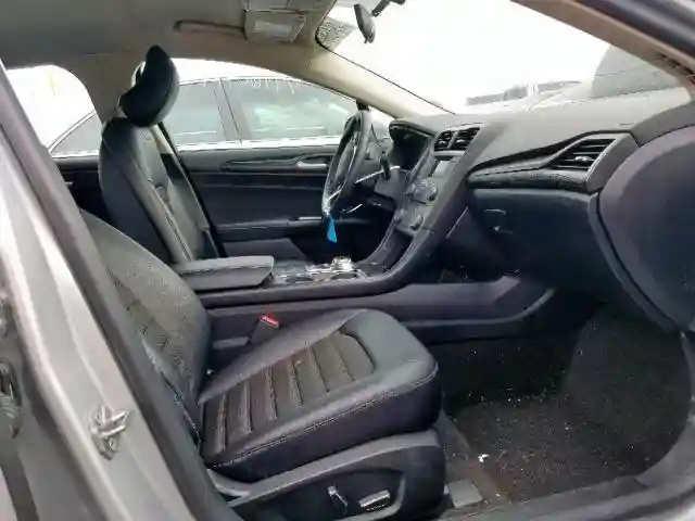 3FA6P0HD8JR255855 2018 FORD FUSION SE-4