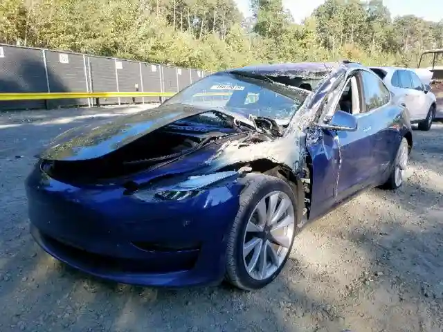 5YJ3E1EA6JF060048 2018 TESLA MODEL 3-1