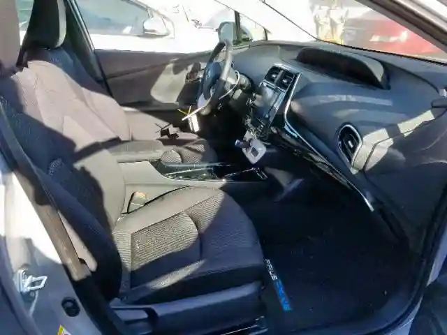 JTDKARFP0K3115441 2019 TOYOTA PRIUS PRIME-4