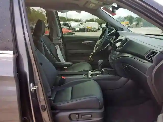 5FNYF5H57KB035539 2019 HONDA PILOT EXL-4
