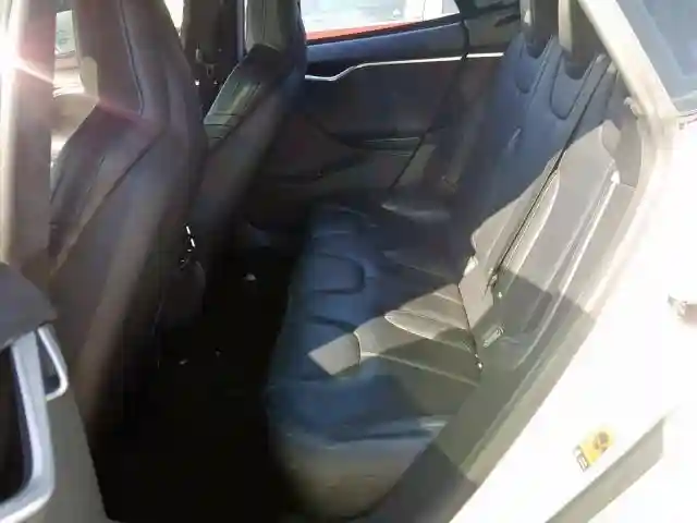 5YJSA1H43FF096719 2015 TESLA MODEL S P85D-5