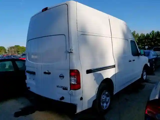 1N6BF0LY9JN813010 2018 NISSAN NV 2500 S-3