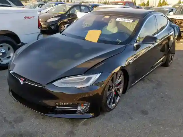 5YJSA1E26KF307098 2019 TESLA MODEL S-1
