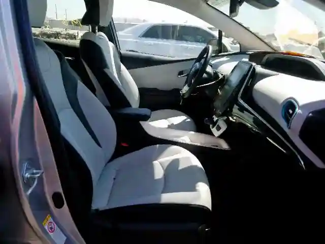 JTDKARFP2H3035454 2017 TOYOTA PRIUS PRIME-4