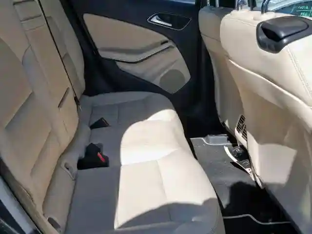 WDCTG4EBXGJ223106 2016 MERCEDES-BENZ GLA 250-5