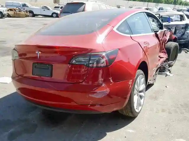 5YJ3E1EA9KF402092 2019 TESLA MODEL 3-3