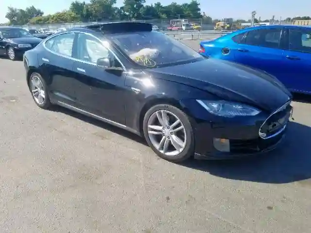 5YJSA1E24GF122085 2016 TESLA MODEL S-0
