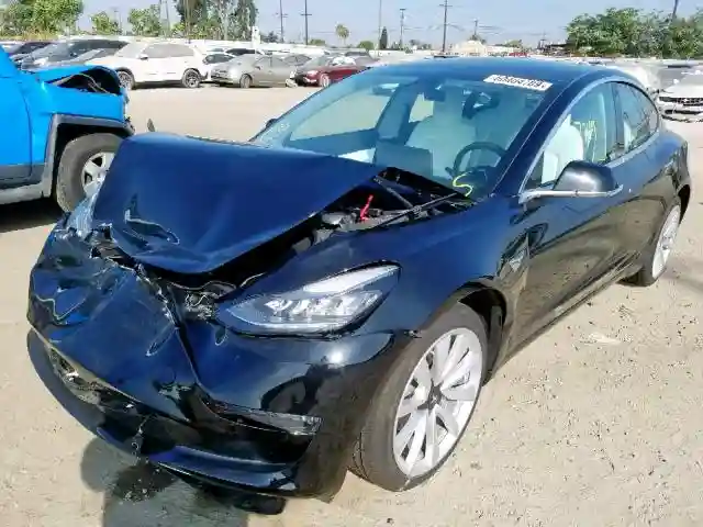 5YJ3E1EA8KF302467 2019 TESLA MODEL 3-1