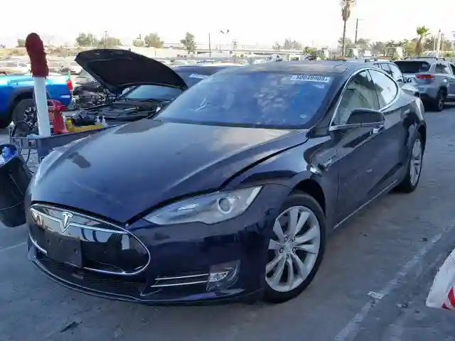 5YJSA1H29FF084685 2015 TESLA MODEL S 85D-1
