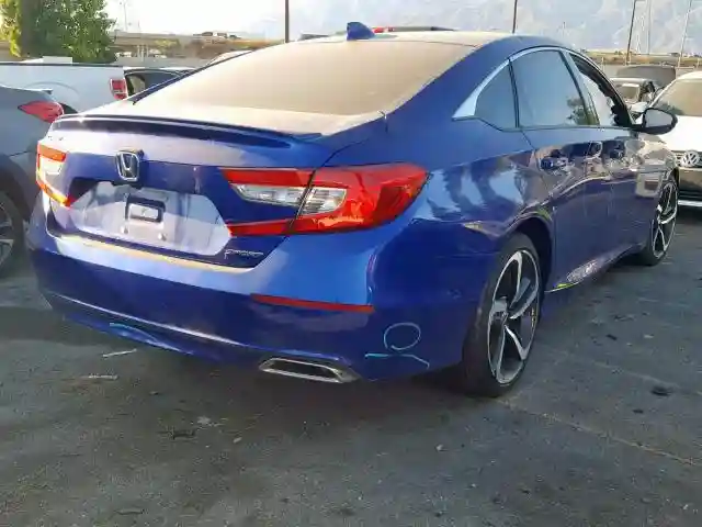1HGCV1F39JA139689 2018 HONDA ACCORD SPORT-3