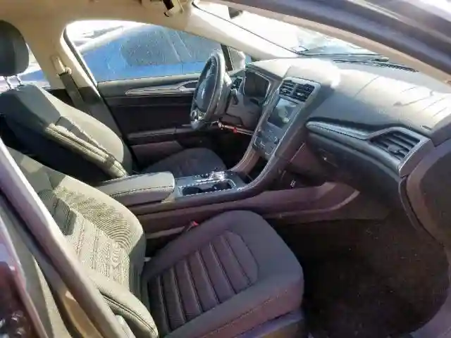 3FA6P0HD0KR170137 2019 FORD FUSION SE-4