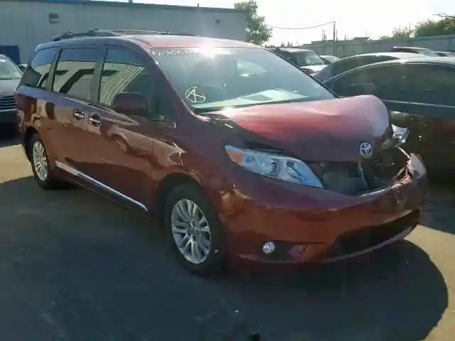 5TDYK3DC1FS690317 2015 TOYOTA SIENNA XLE-0