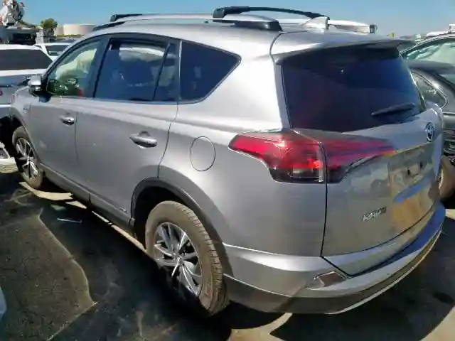 JTMRJREV1JD188552 2018 TOYOTA RAV4 HV LE-2