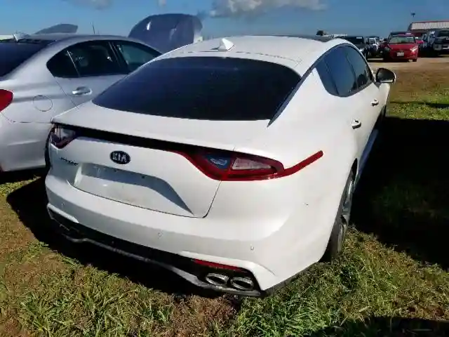 KNAE25LA0K6054400 2019 KIA STINGER PREMIUM-3