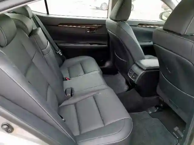 JTHBW1GG9H2132415 2017 LEXUS ES 300H-5