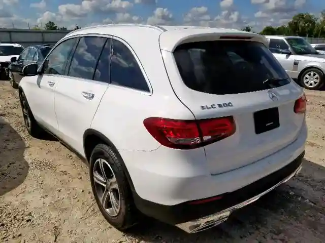 WDC0G4JB2JV021935 2018 MERCEDES-BENZ GLC 300-2