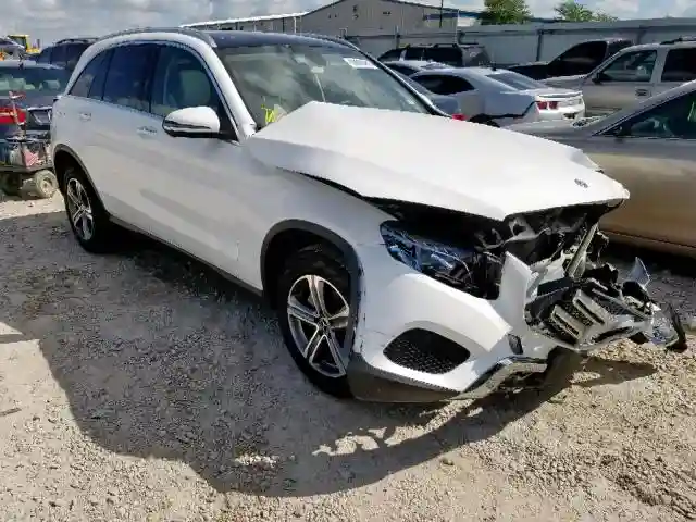 WDC0G4JB2JV021935 2018 MERCEDES-BENZ GLC 300-0